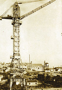 En 1957, gralight.comenzó a adentrarse en la industria de maquinaria de construcción con producción exitosa de la primera grúa torre